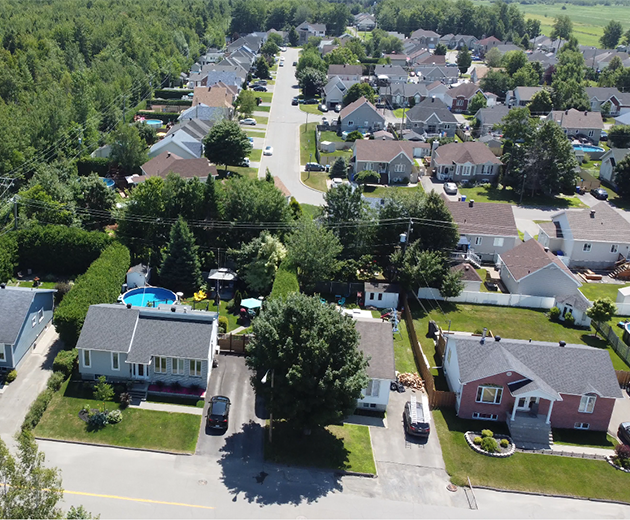 Vol de drone au dessus de Saint-Jérôme